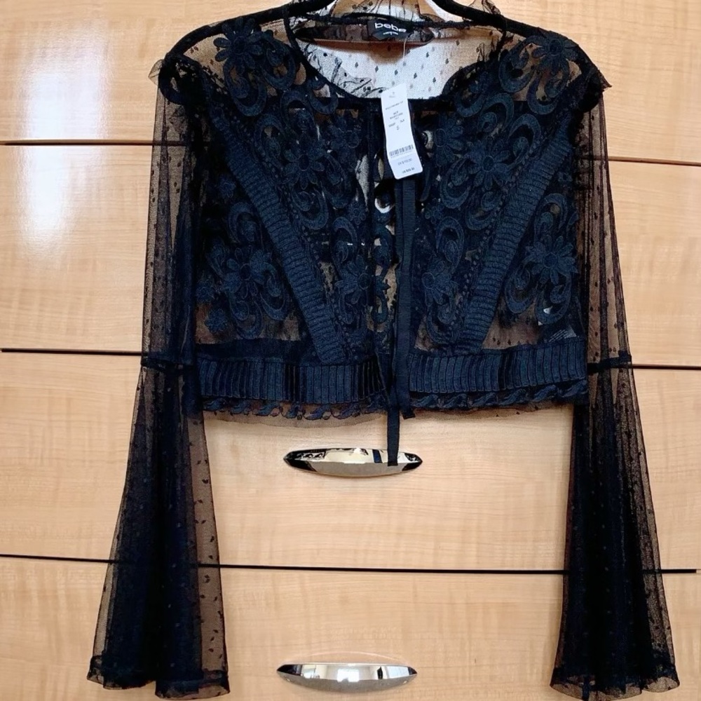 NWT - Bebe Nicole Emb Mesh Top